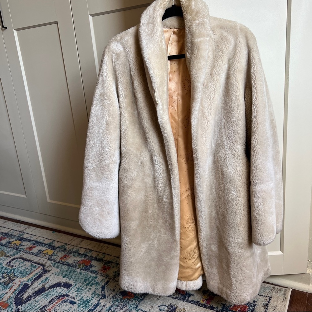 Vintage Borgana Cream Faux Fur Swing Coat 60s - Picture 8 of 8